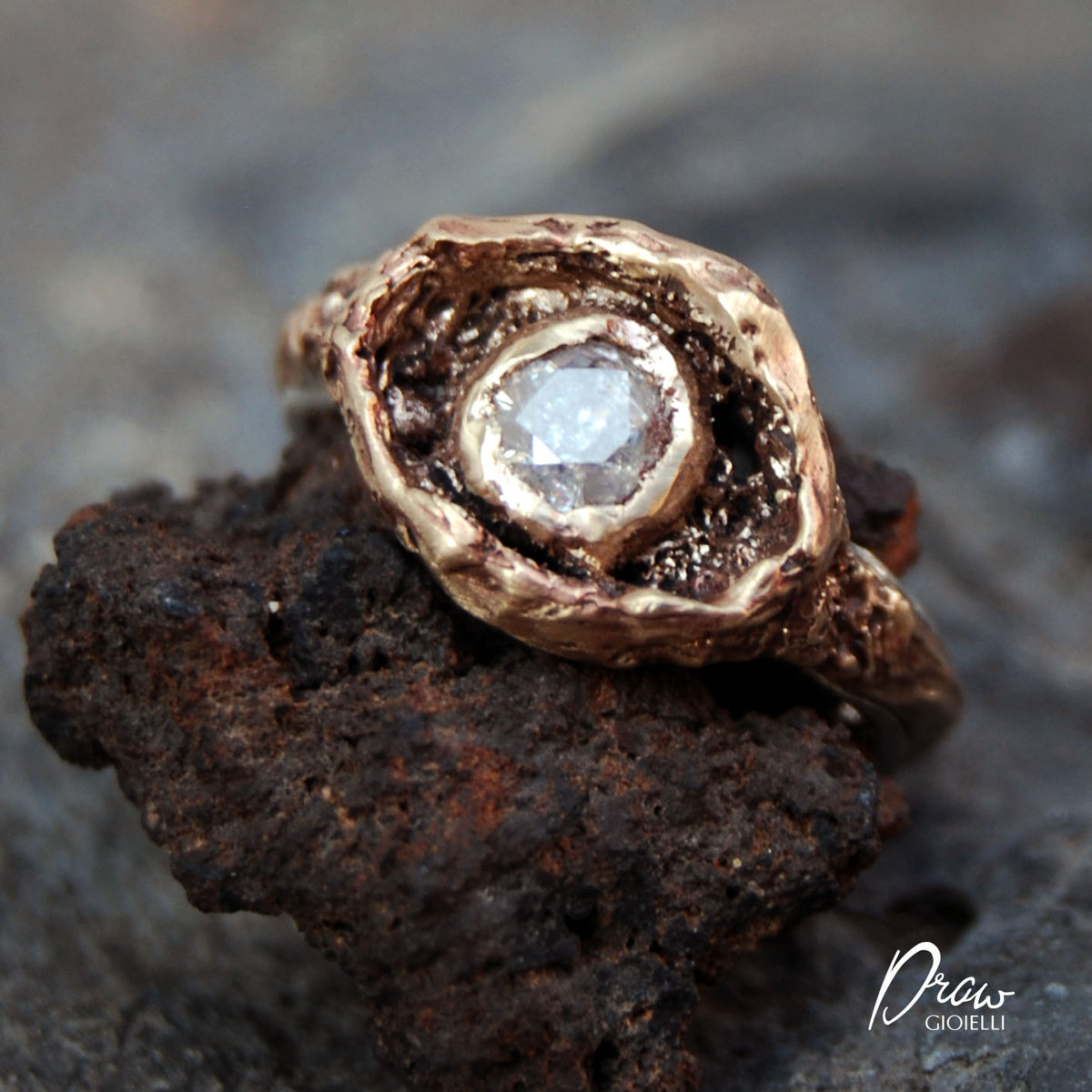 Anello Bronzo e diamante