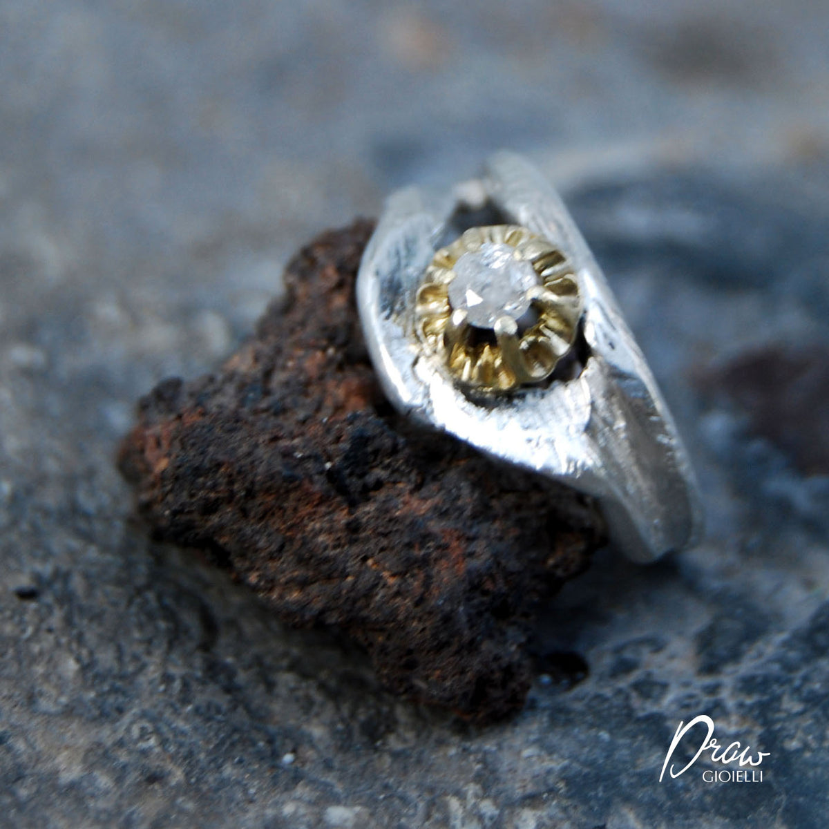 Anello bronzo e diamante Ice