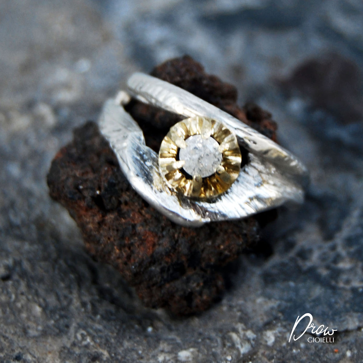 Anello bronzo e diamante Ice